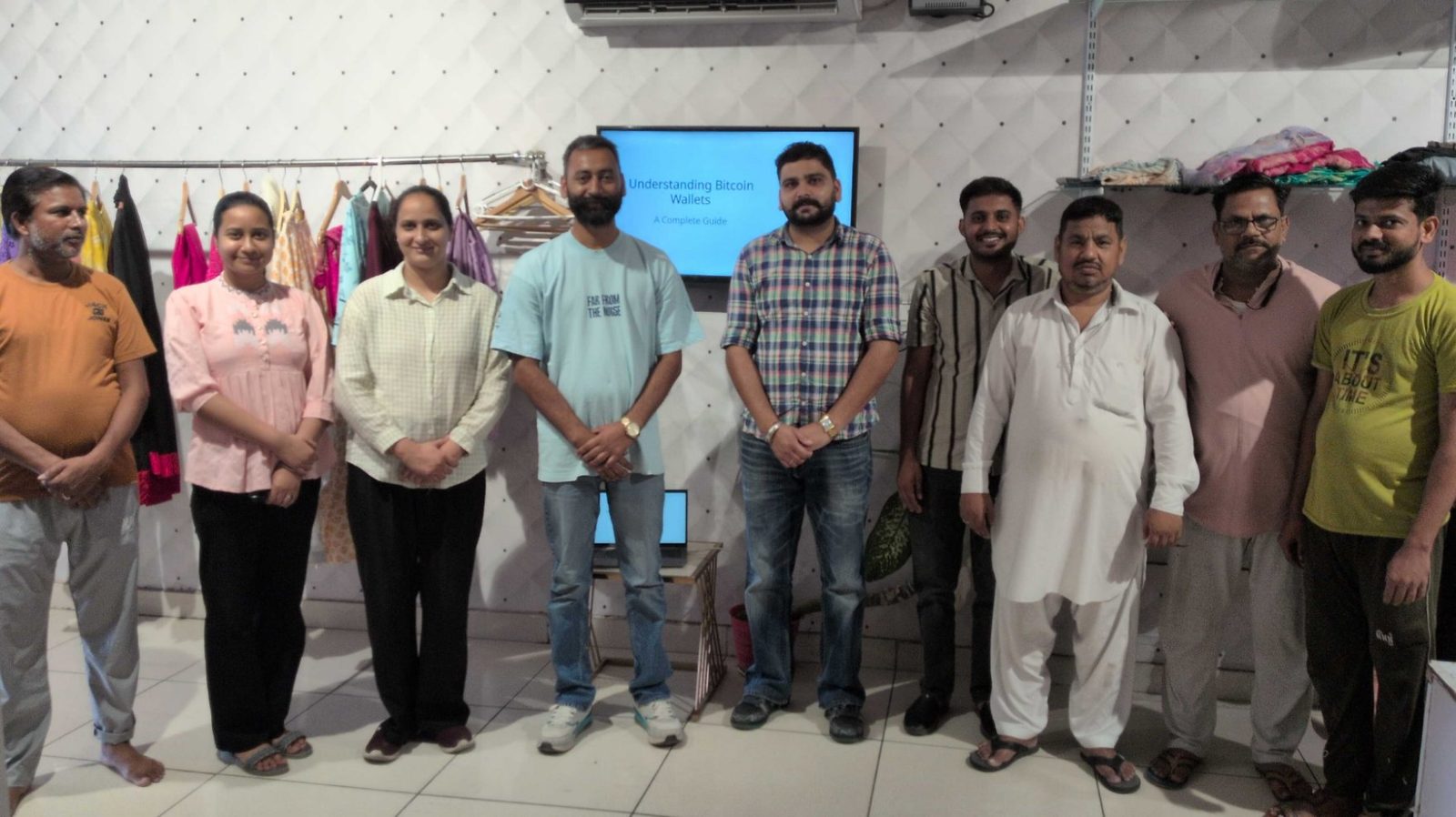 Bitcoin wallet workshop group photo in India